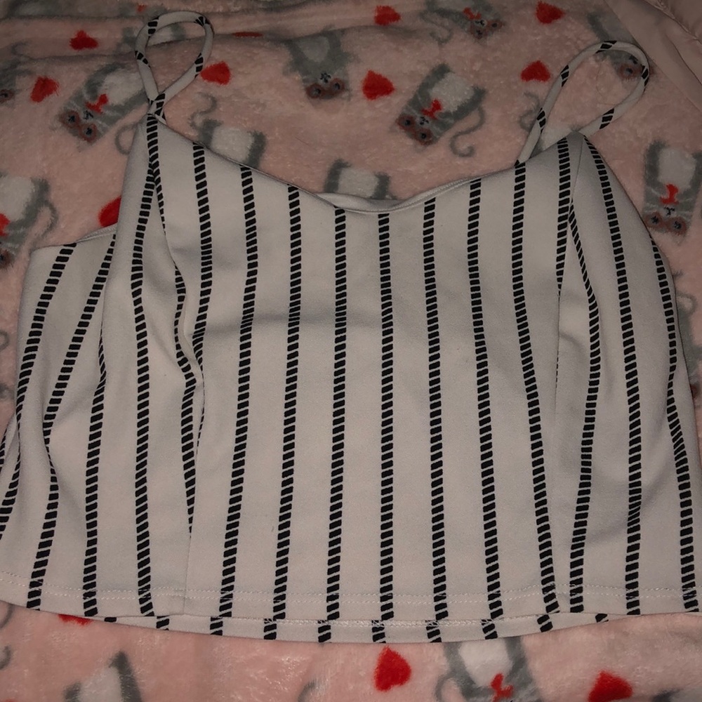 Stripped black and white crop Top